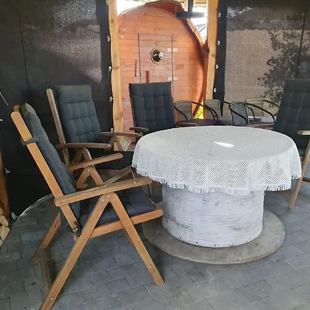 Biale Bedzinko Tylko 1800m Od Morza Sauna Goraca Balia Bedzino