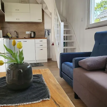 Biale Bedzinko Tylko 1800m Od Morza Sauna Goraca Balia 펜션 *