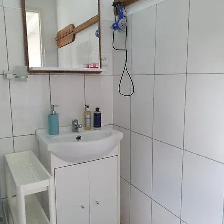 Biale Bedzinko Tylko 1800m Od Morza Sauna Goraca Balia 펜션