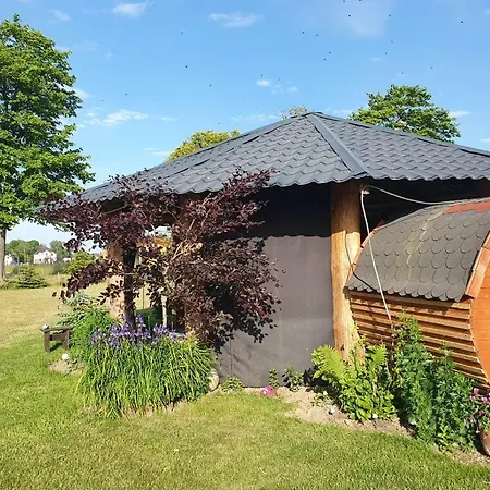 Biale Bedzinko Tylko 1800m Od Morza Sauna Goraca Balia Będzino