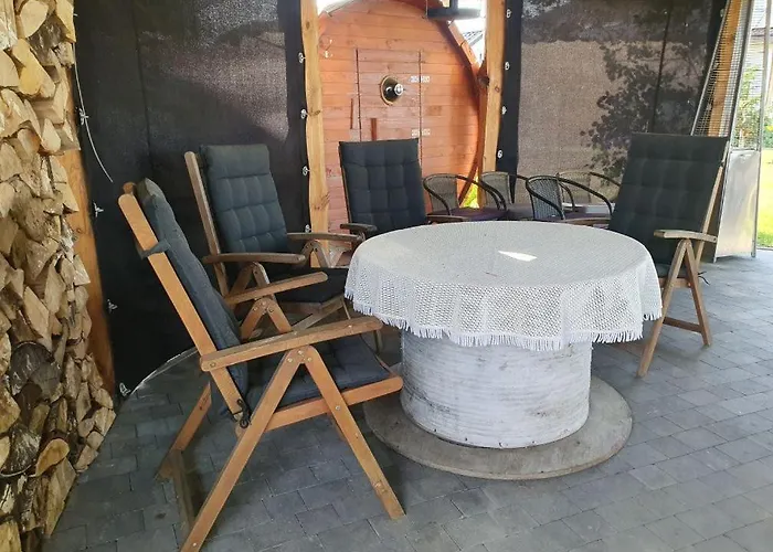 Biale Bedzinko Tylko 1800m Od Morza Sauna Goraca Balia Bedzino