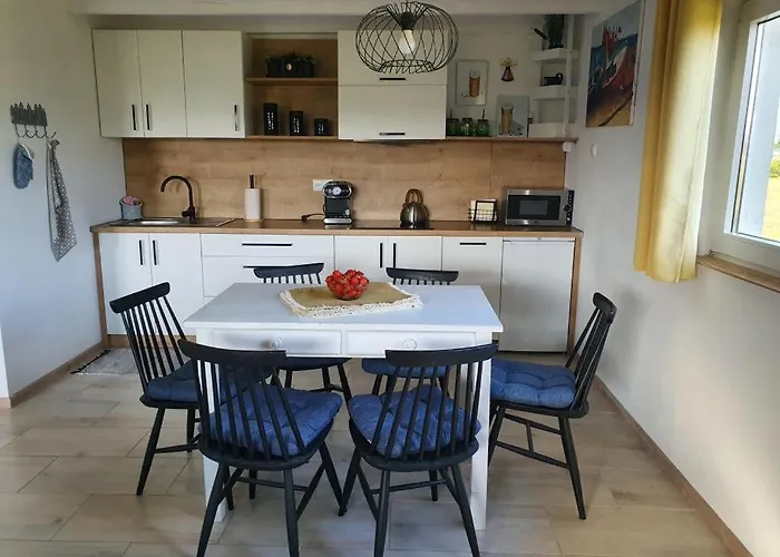 Biale Bedzinko Tylko 1800m Od Morza Sauna Goraca Balia Prázdninový dům Bedzino